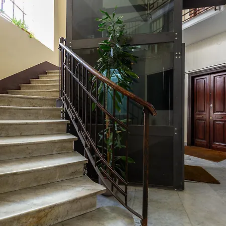 Ginett's House 招待所